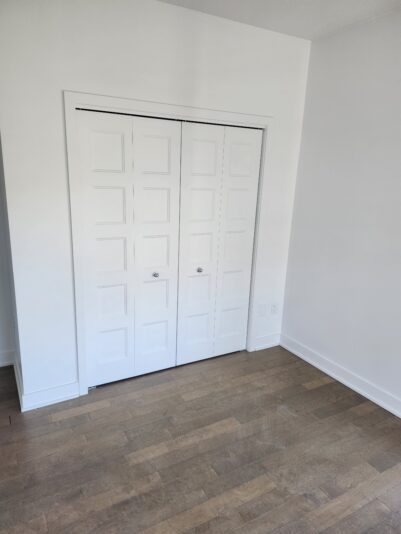 1000027469